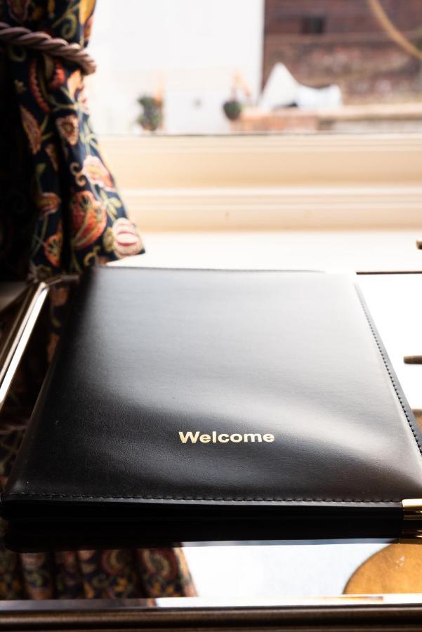 Domo Boutique Hotel Oldbury  Bagian luar foto